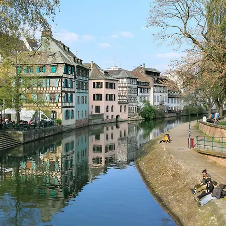 Отель De L'europe By Happyculture 4*