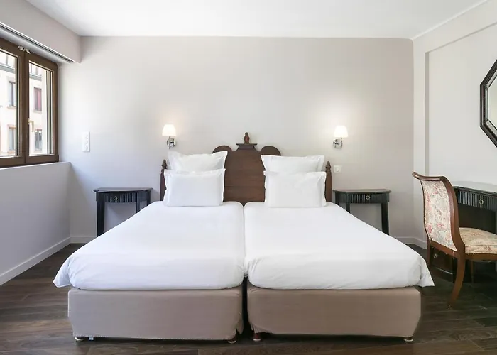 Hotel De L'europe By Happyculture 4*